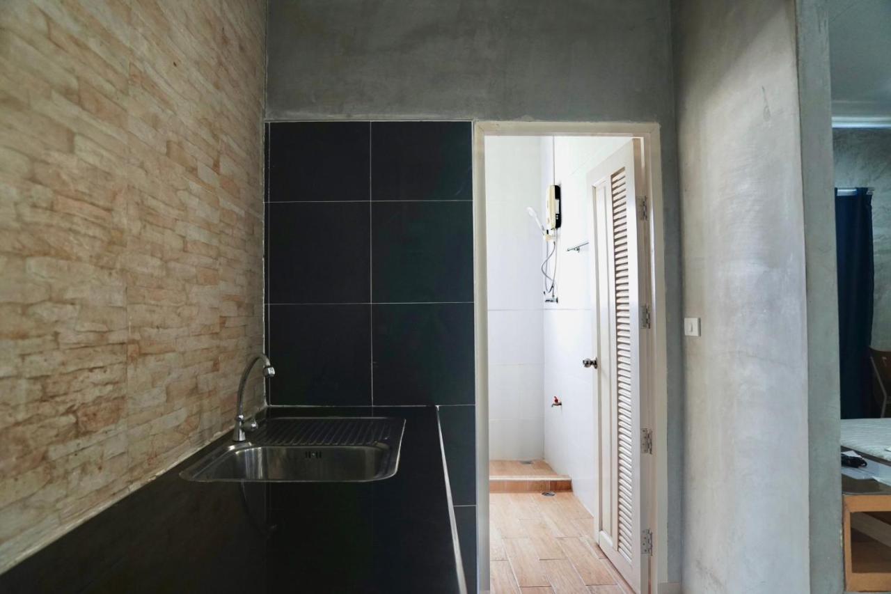 The View Residence Bangkok Exterior photo